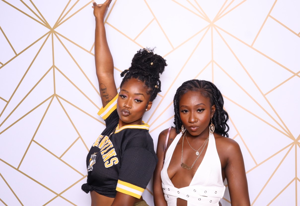 What Is a 360 Photo Booth and Why Is Everyone Obsessed With It?